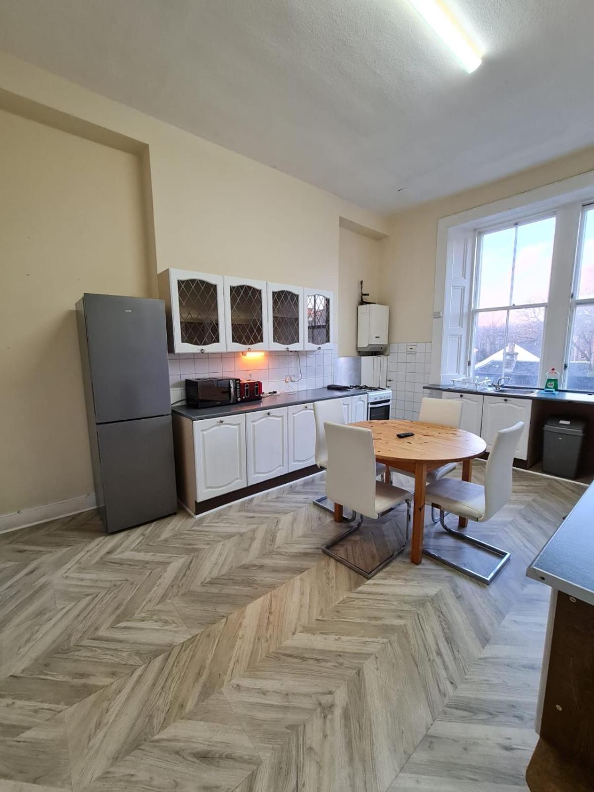 Apex Haymarket Station Apartment Edimburgo Esterno foto